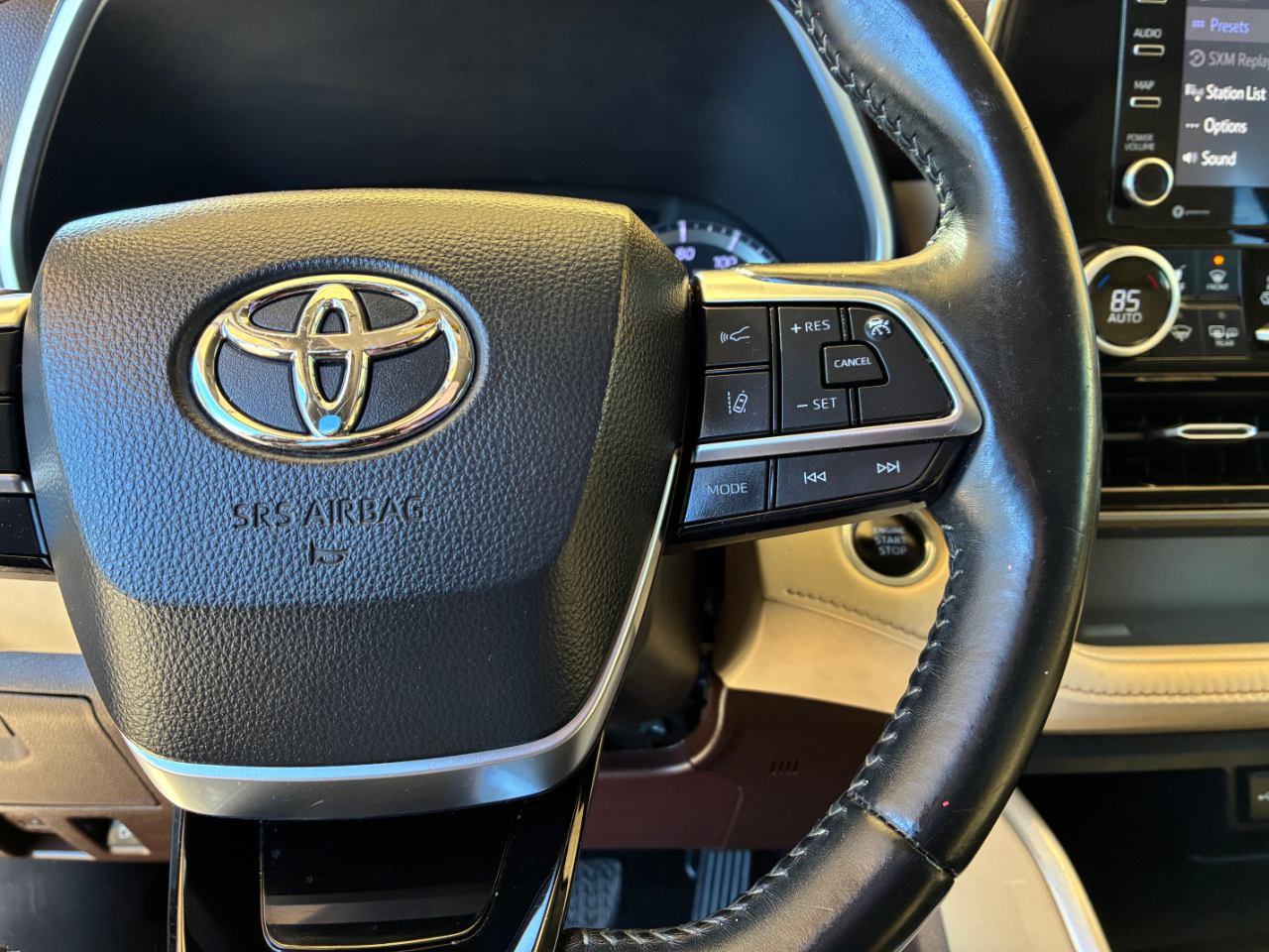 Toyota Highlander  2020