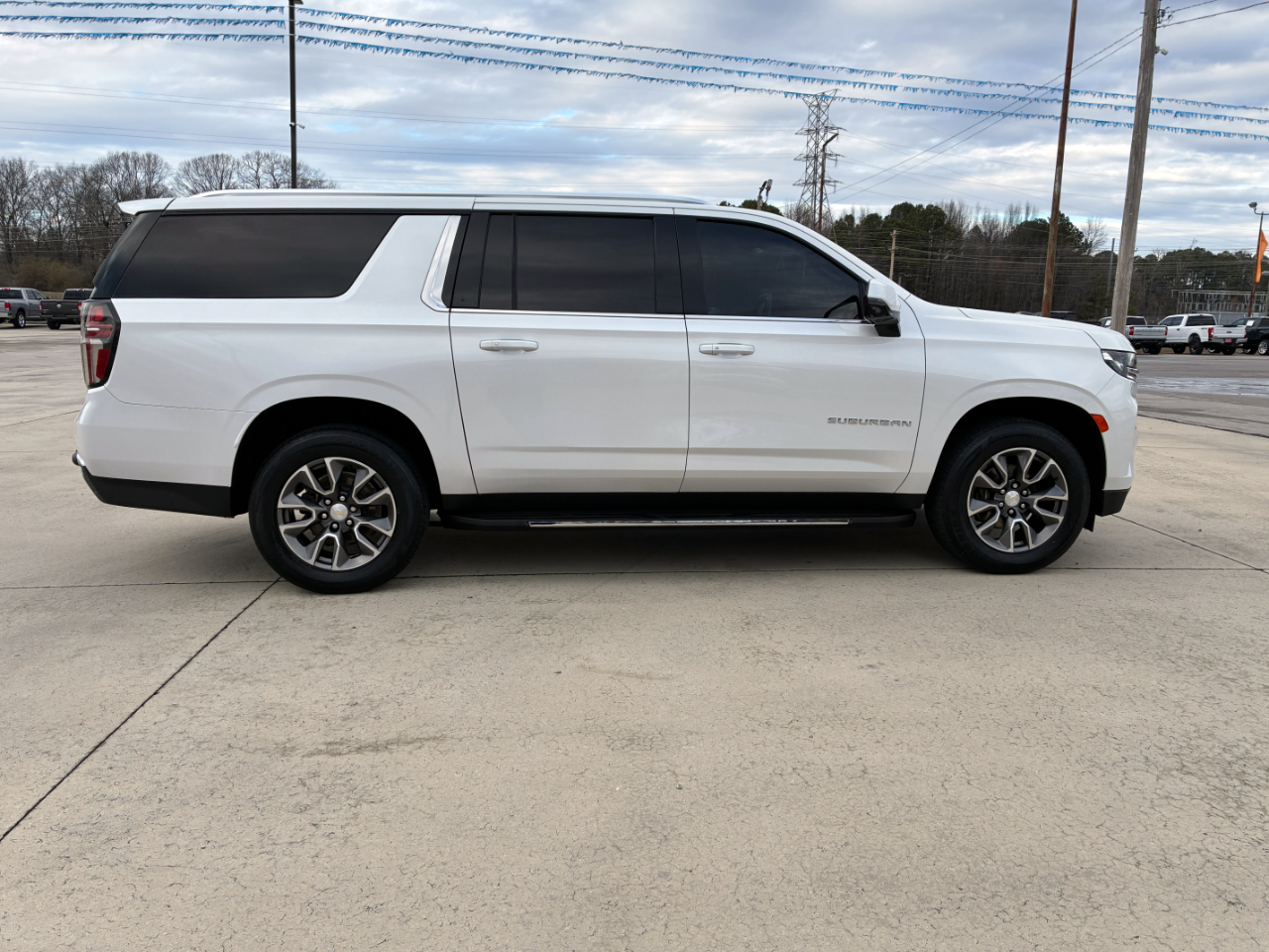 Chevrolet Suburban 1500 LT 2023