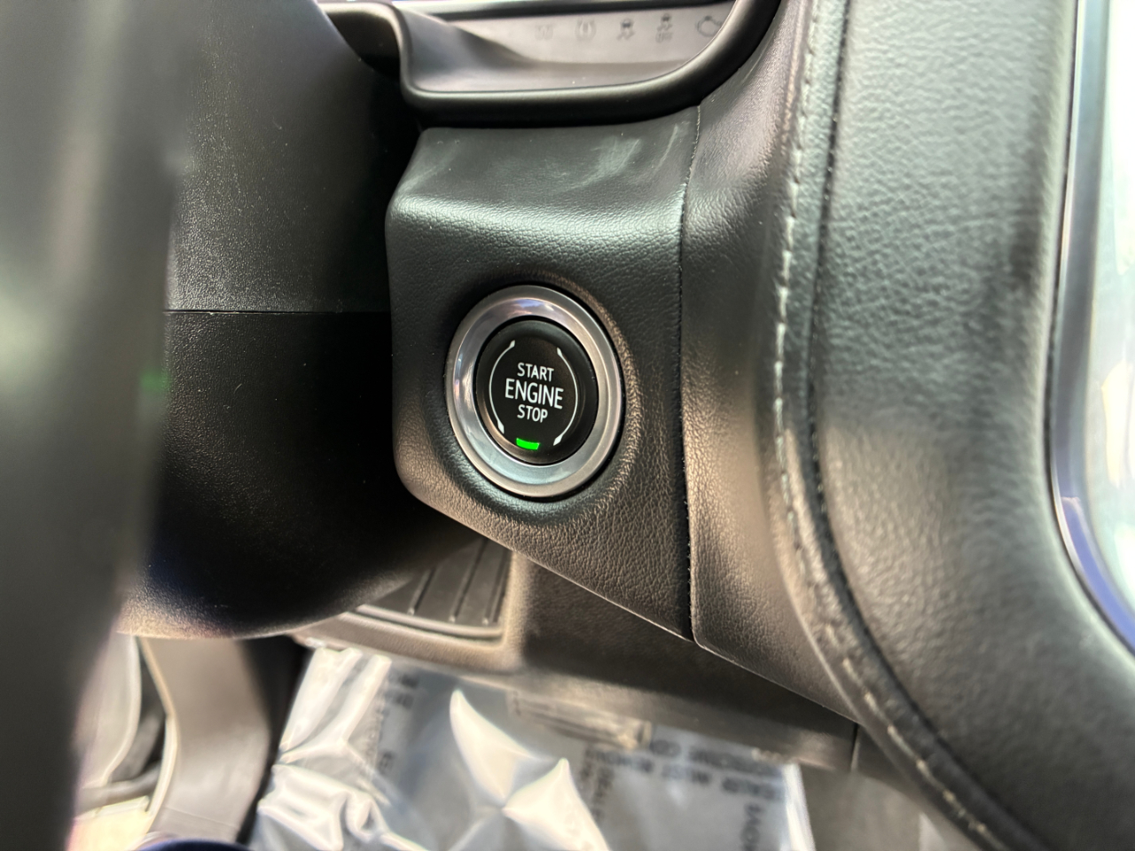 Chevrolet Suburban 1500 LT 2023