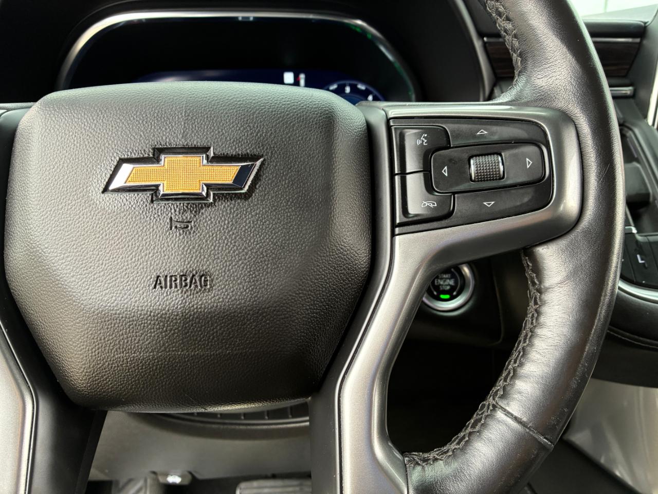 Chevrolet Suburban  2023