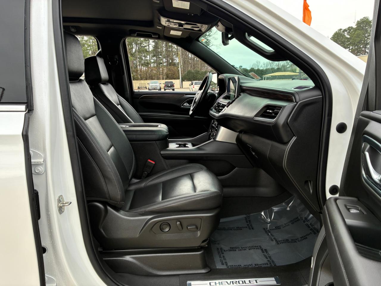 Chevrolet Suburban  2023