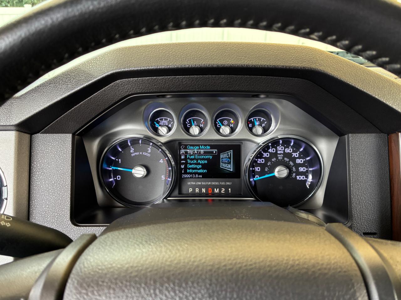 Ford F-250 SD Lariat 2015