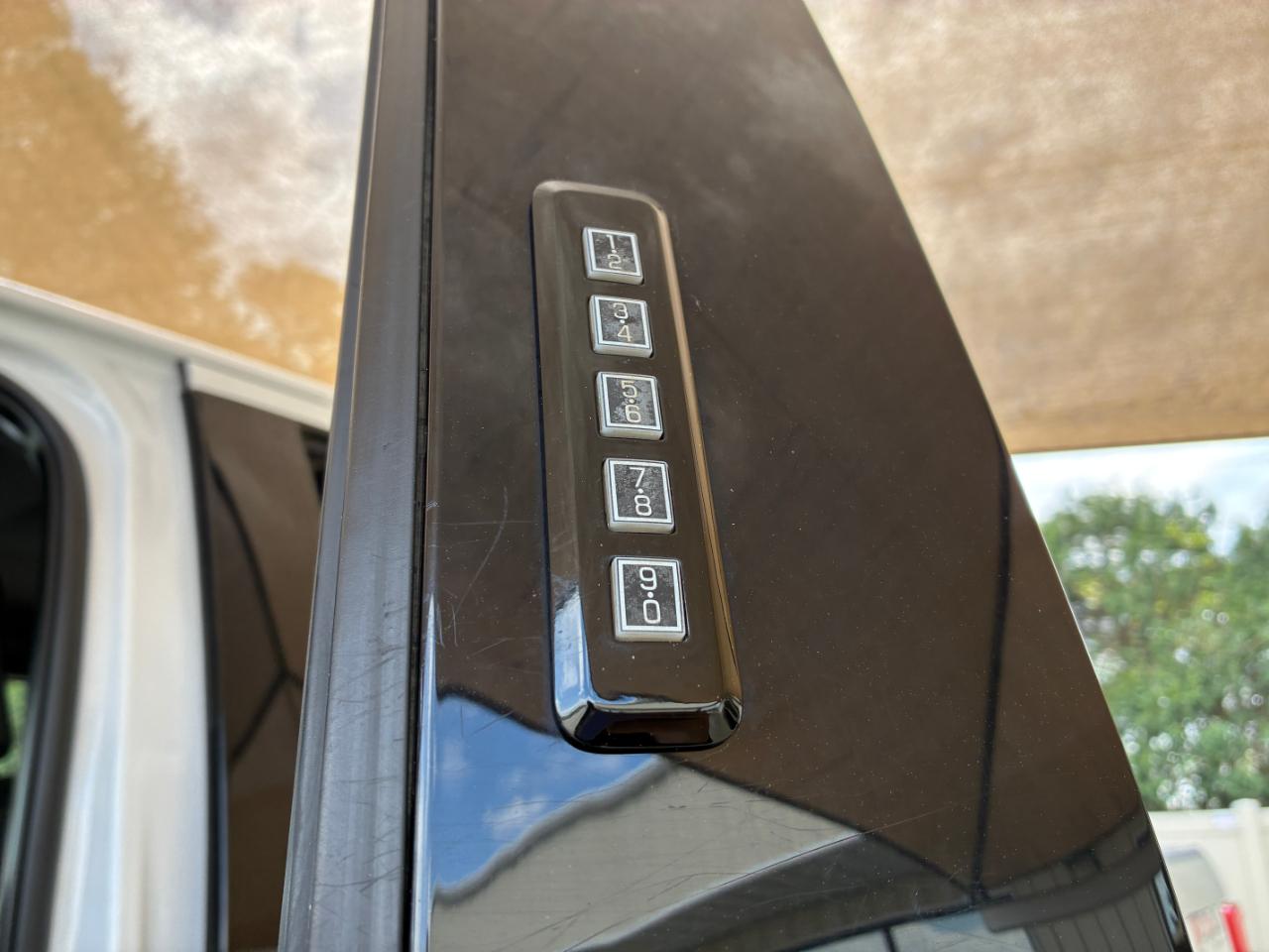 Ford F-150 Lariat 2023