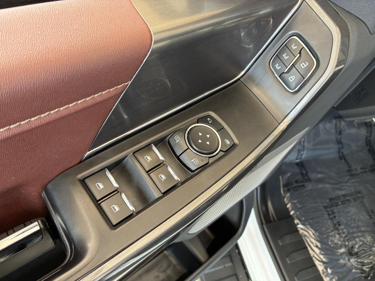 Ford F-150 Lariat 2023