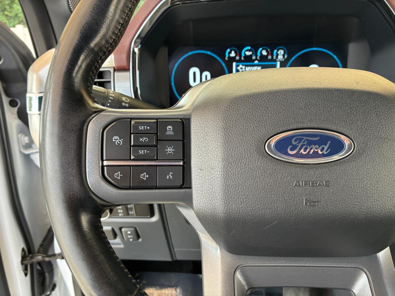 Ford F-150 Lariat 2023