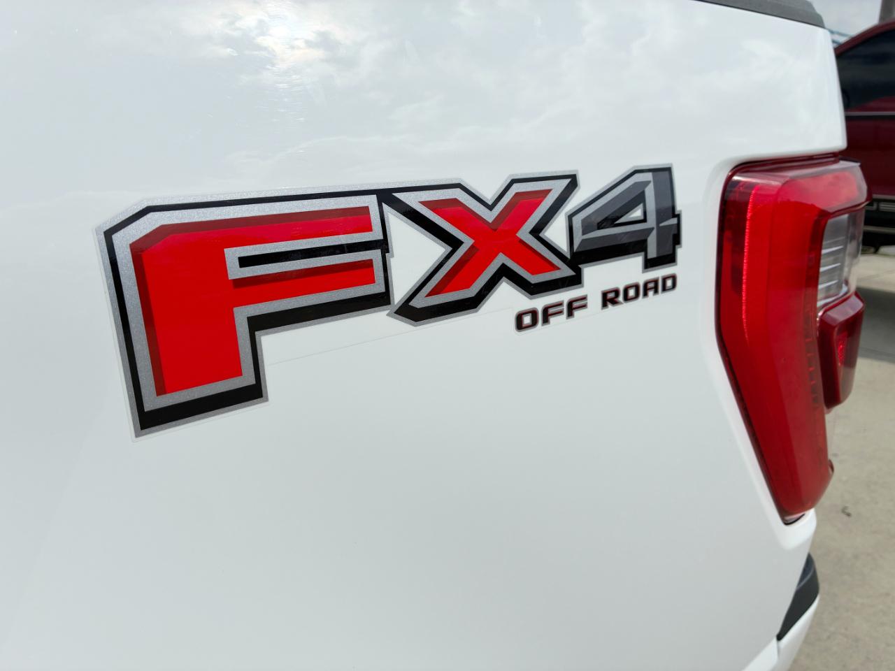 Ford F-150 Lariat 2023