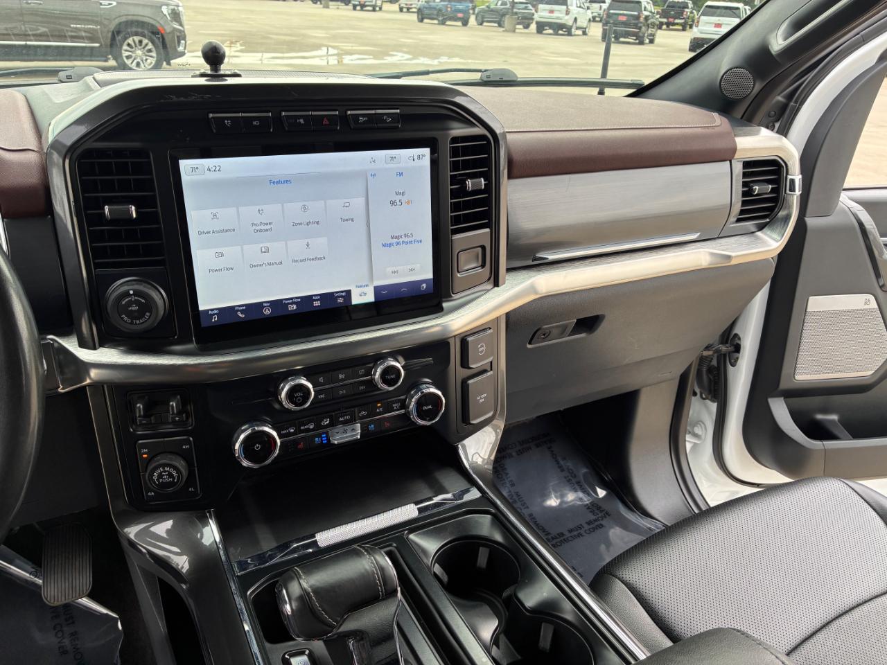 Ford F-150 Lariat 2023