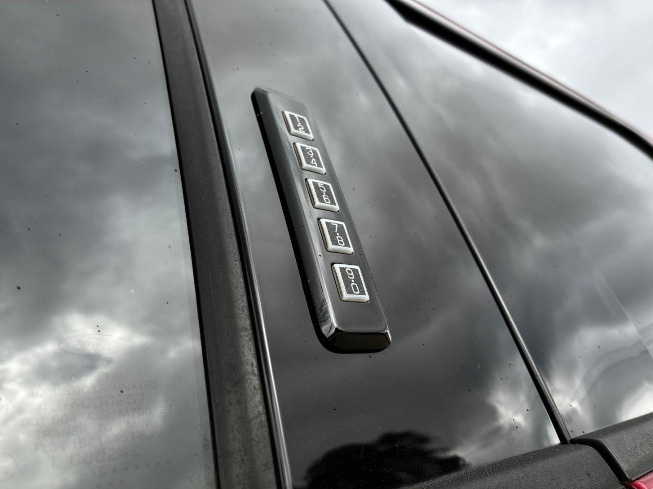 Ford F-250 SD Lariat 2019