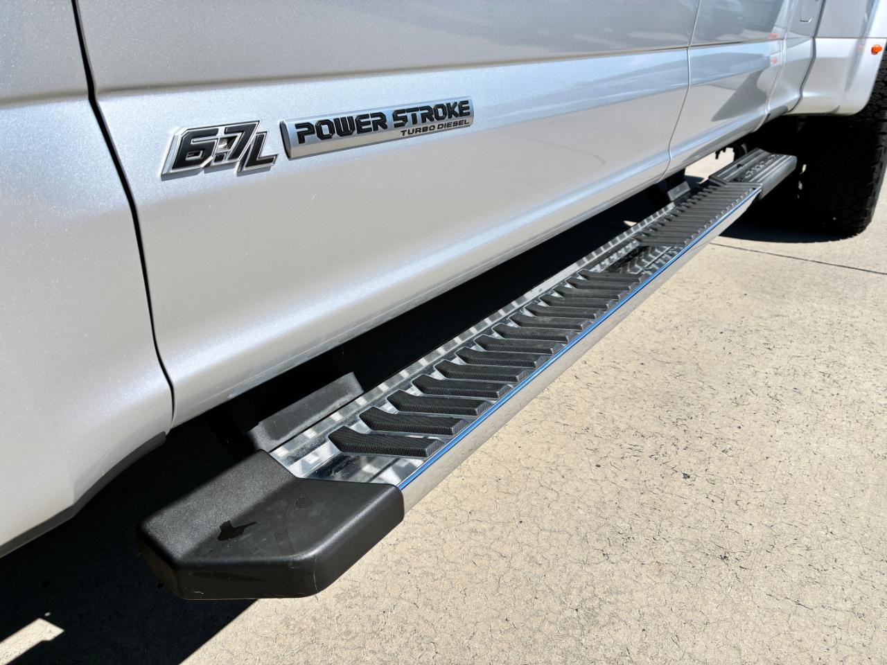 Ford F-350 SD Lariat 2019