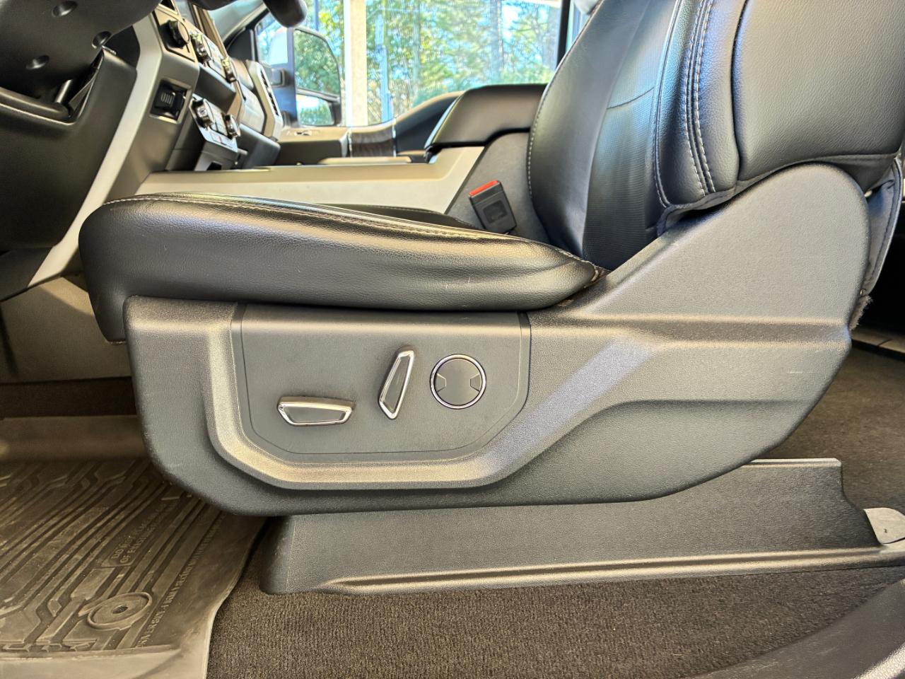 Ford F-350 SD Lariat 2019