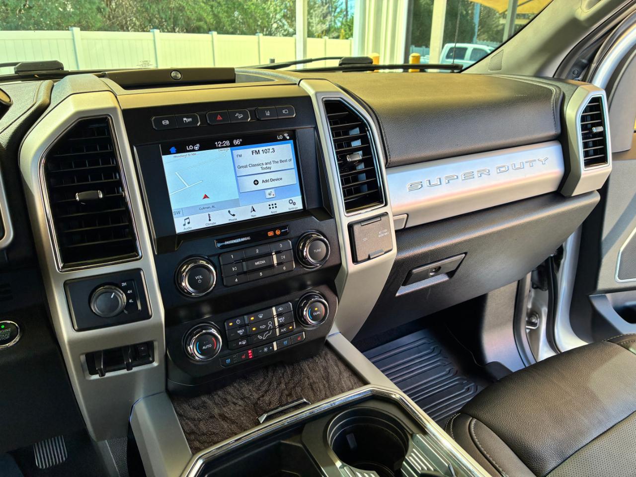 Ford F-350 SD Lariat 2019