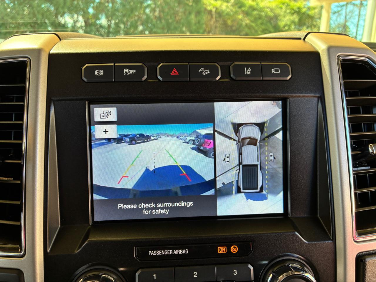 Ford F-350 SD Lariat 2019