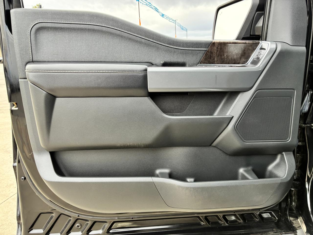 Ford F-150 Lariat 2021