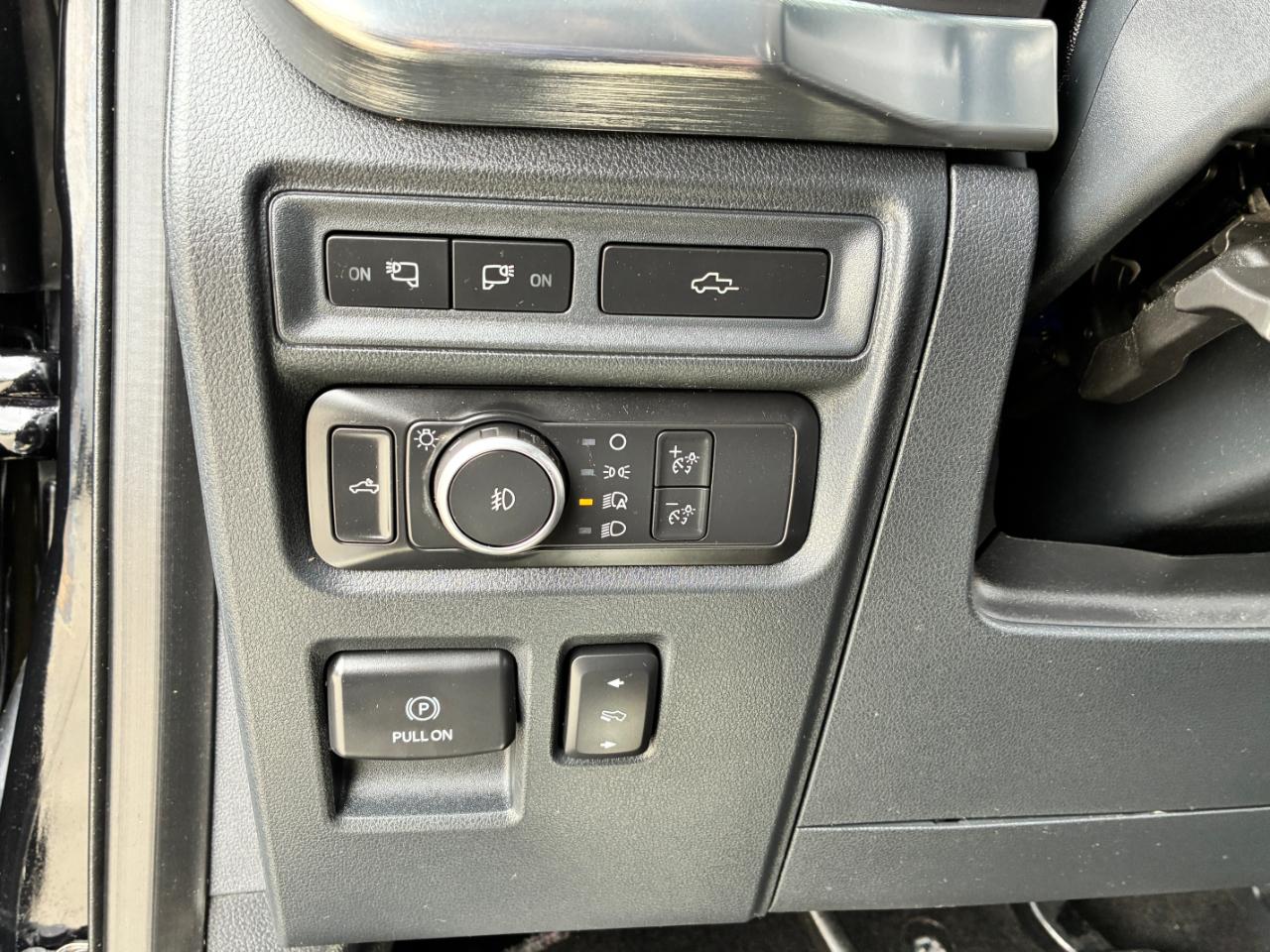 Ford F-150 Lariat 2021