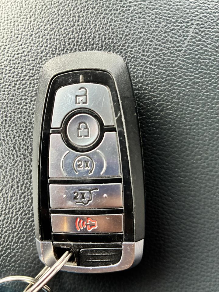 Ford F-150 Lariat 2021