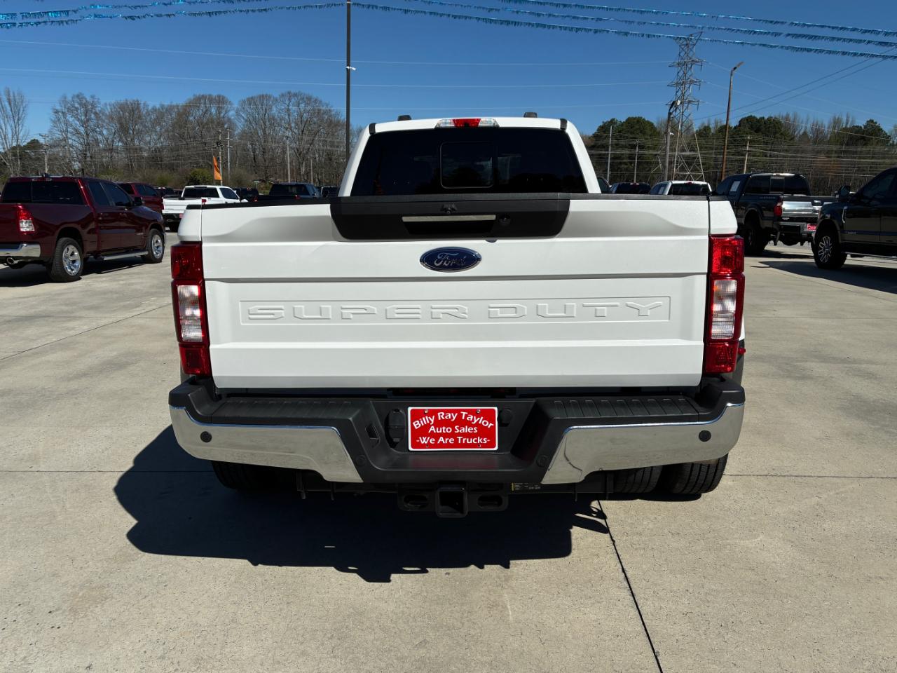 Ford F-350 SD Lariat 2022