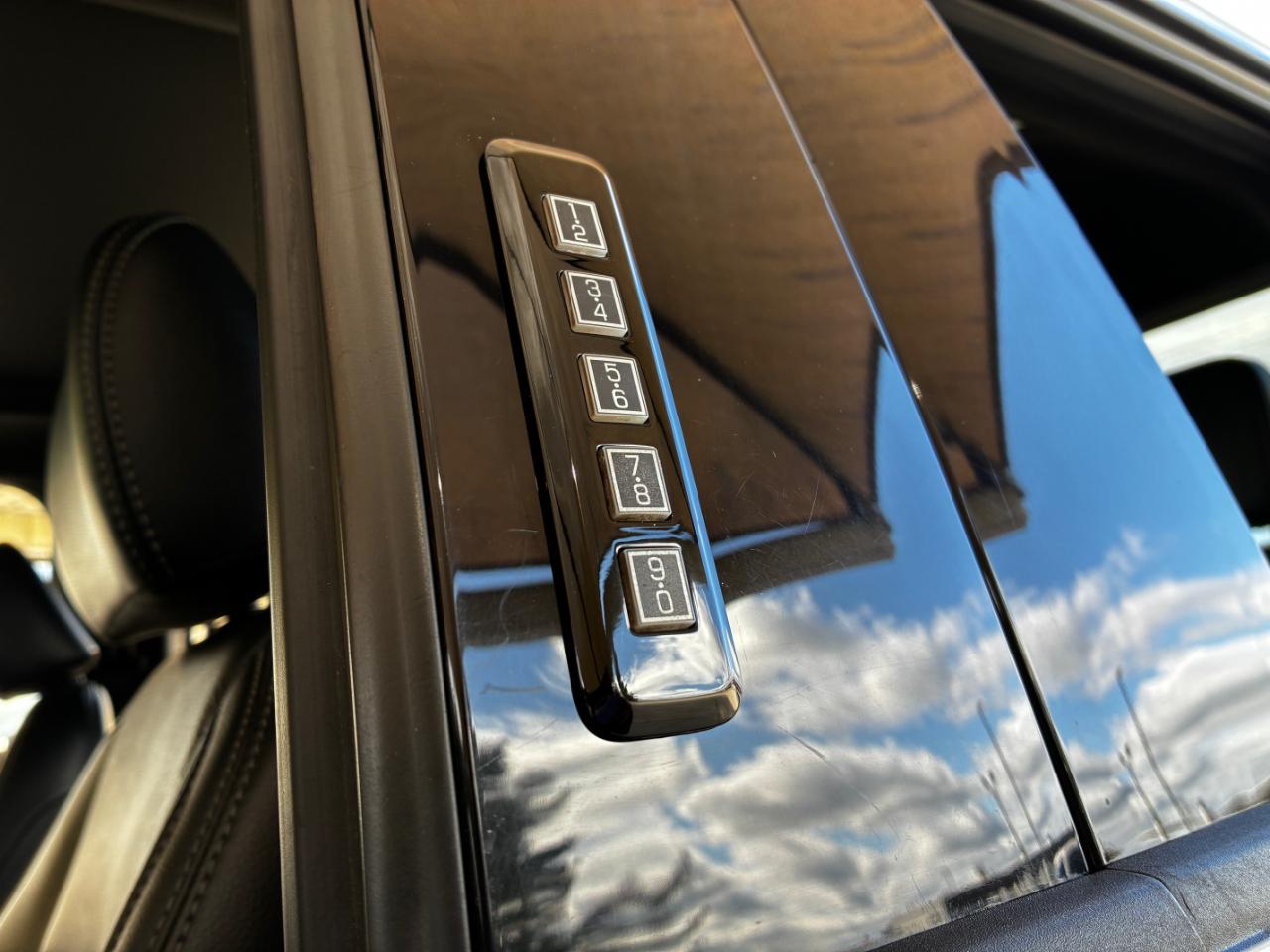 Ford F-350 SD Lariat 2022