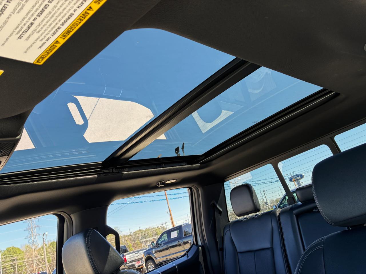 Ford F-350 SD Lariat 2022