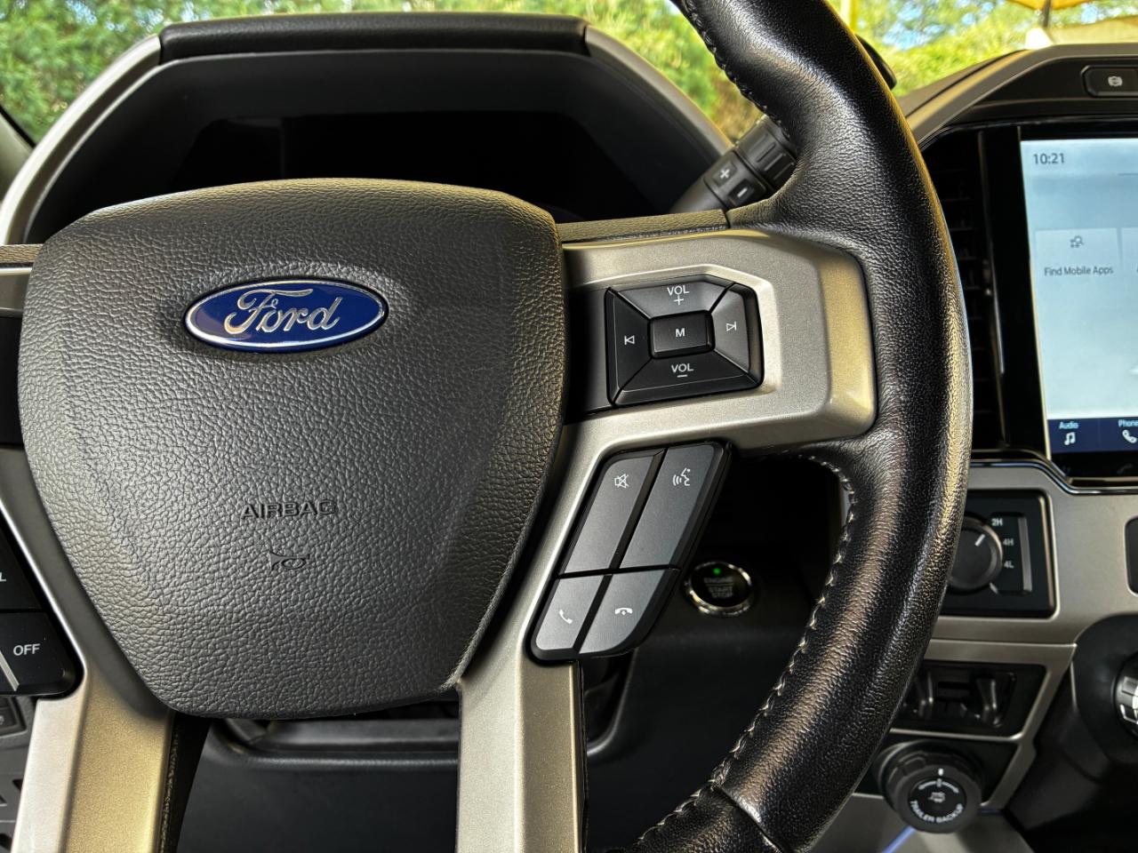 Ford F-350 SD Lariat 2022