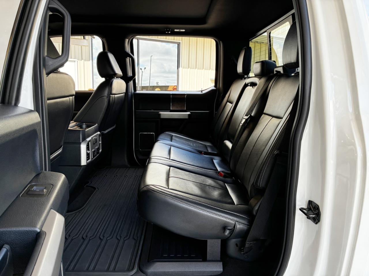 Ford F-350 SD Lariat 2022