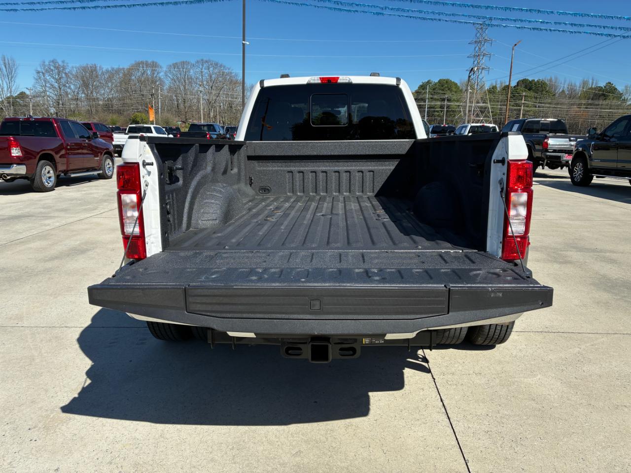 Ford F-350 SD Lariat 2022