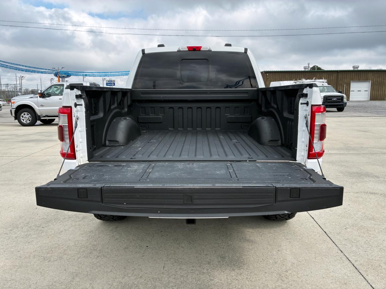 Ford F-150 Lariat 2021