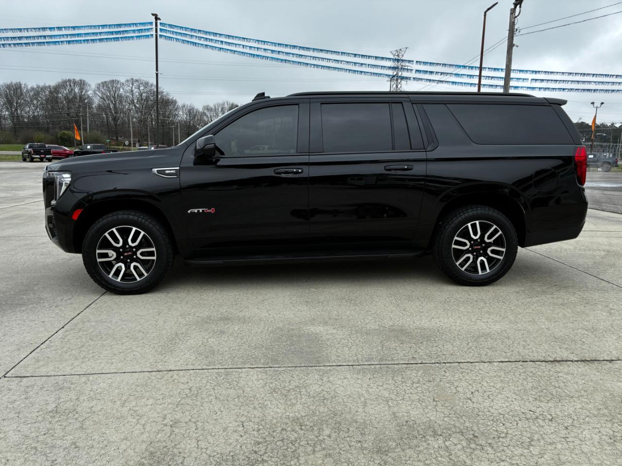 GMC Yukon XL  2021