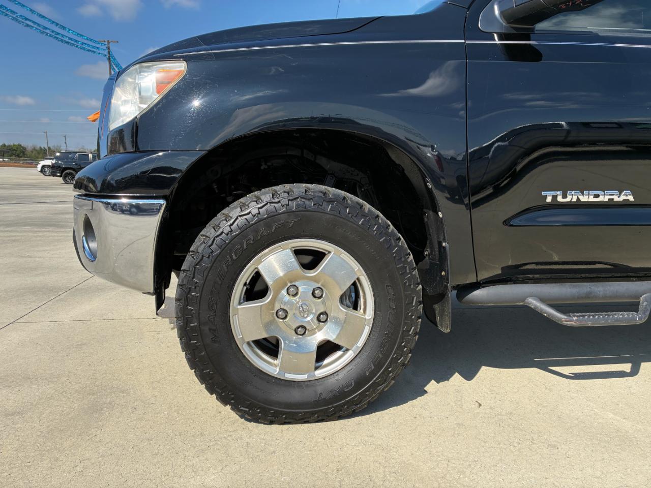 Toyota Tundra  2012