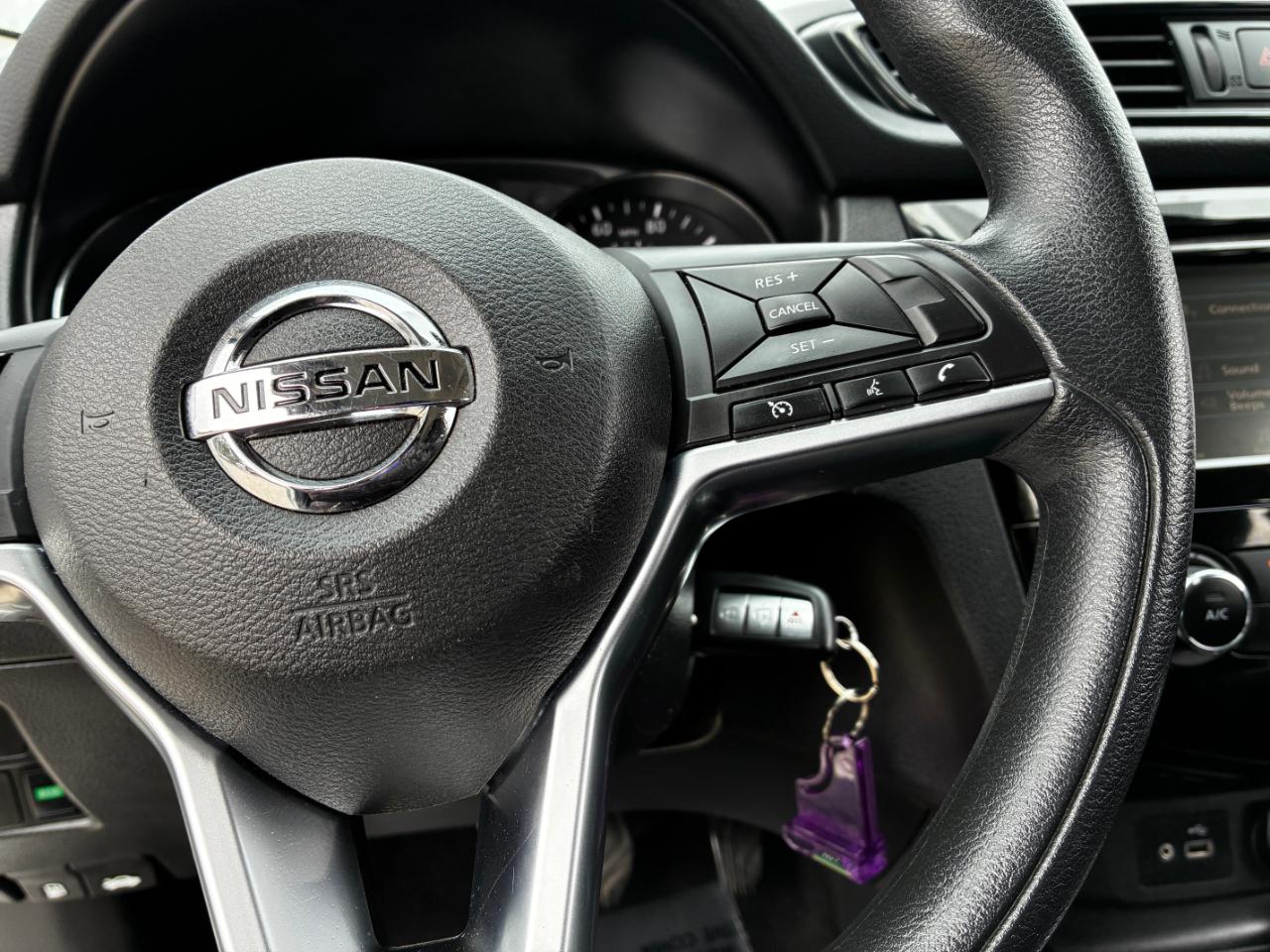 Nissan Rogue Sport S 2019