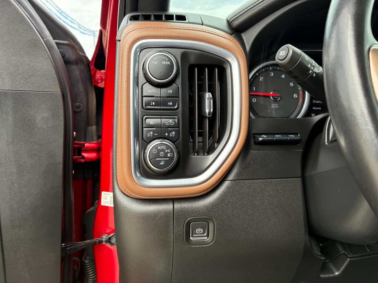 Chevrolet Silverado 1500 High Country Crew Cab 4WD SWB 2022