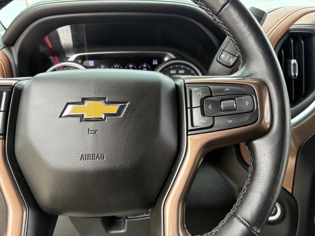 Chevrolet Silverado 1500 High Country Crew Cab 4WD SWB 2022