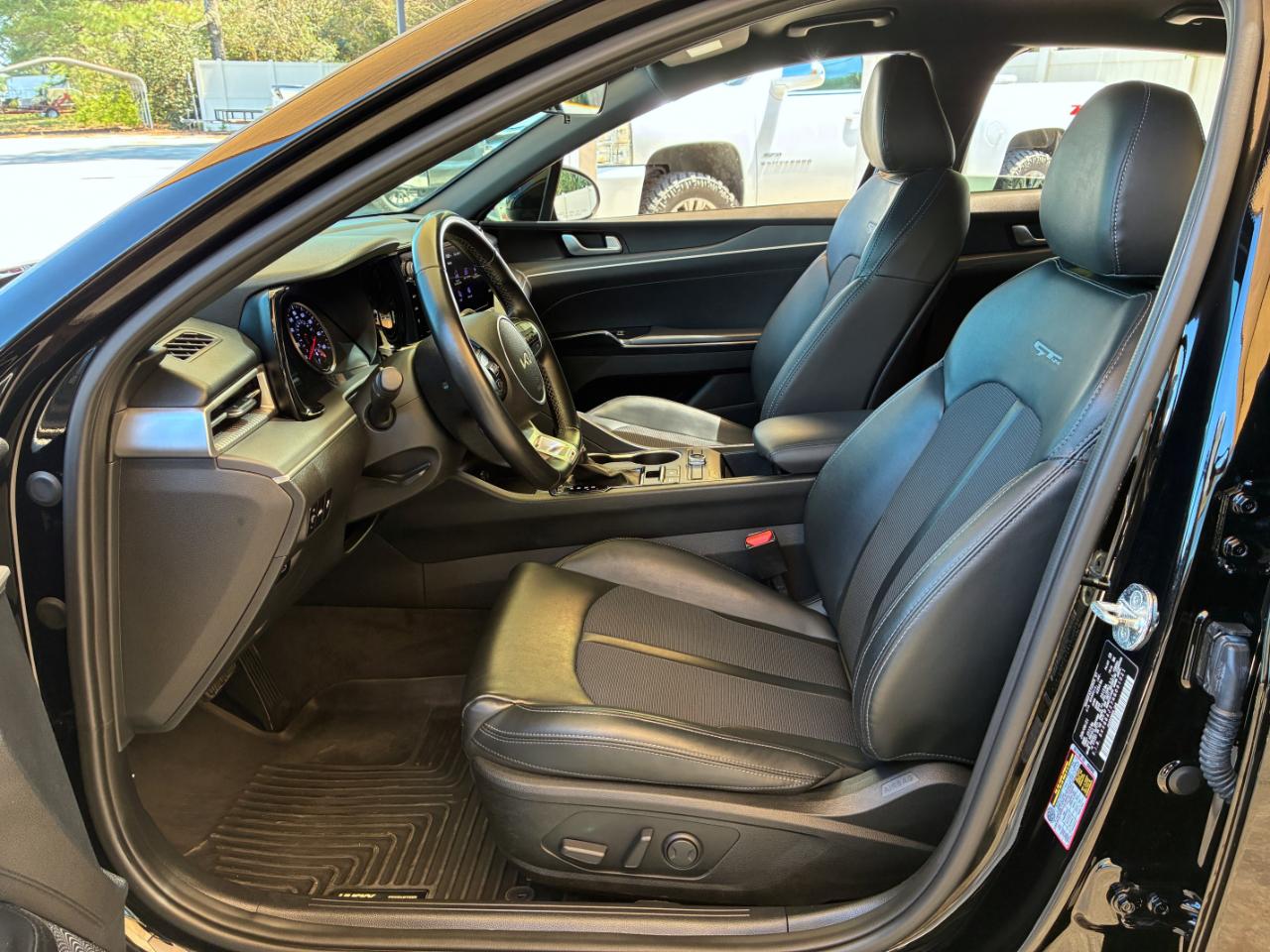 Kia K5  2022