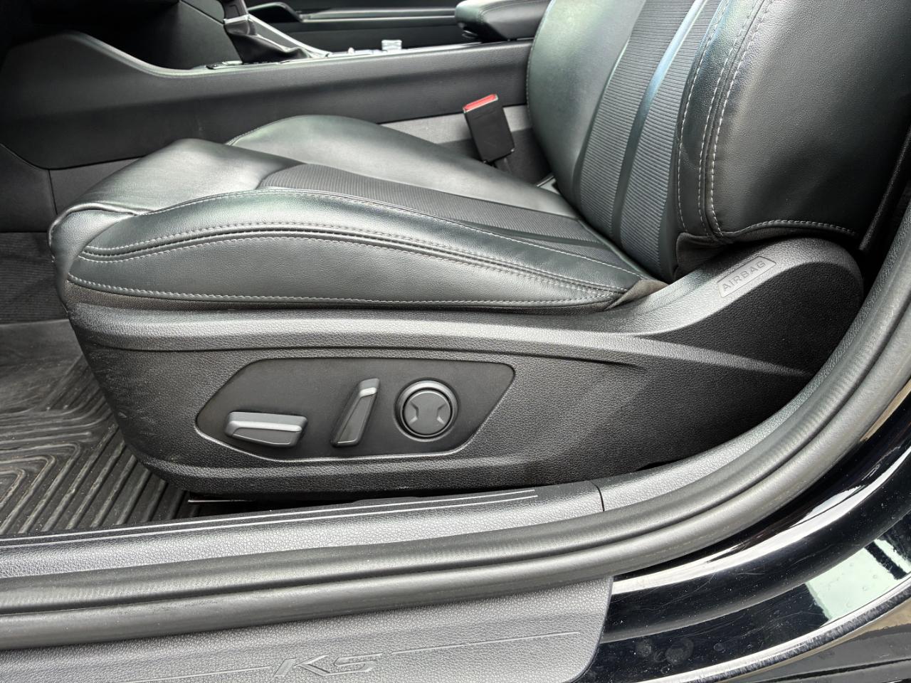 2022 Kia K5 GT-Line - Photo 12