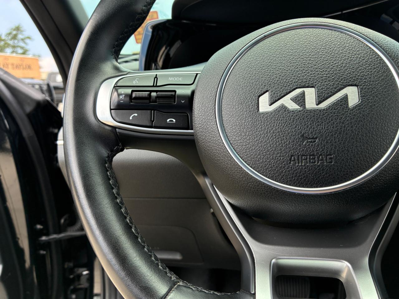 2022 Kia K5 GT-Line - Photo 24