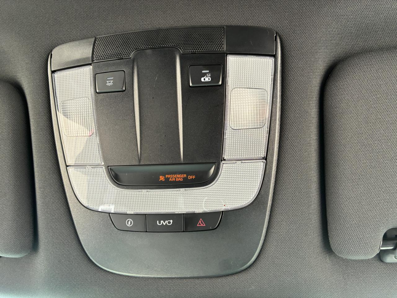 2022 Kia K5 GT-Line - Photo 9