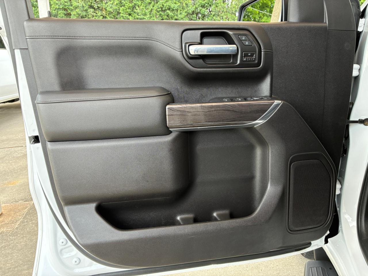 Chevrolet Silverado 1500  2021