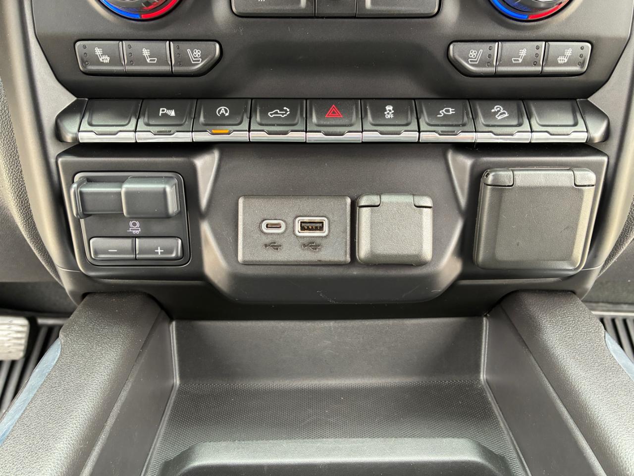 Chevrolet Silverado 1500  2021
