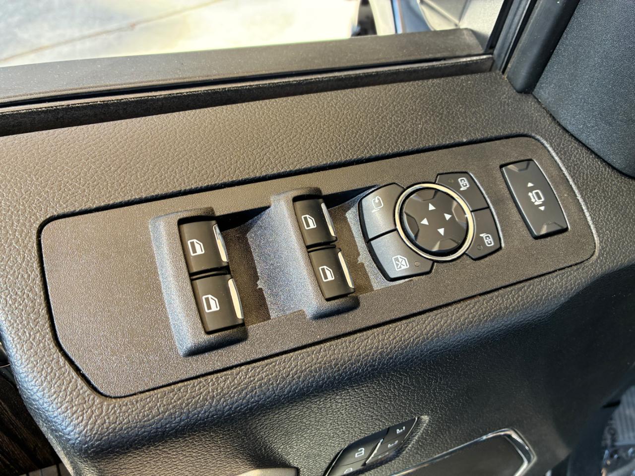 Ford F-250 SD Lariat 2021