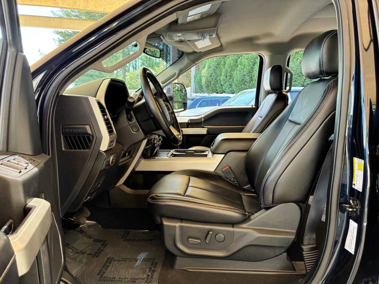 Ford F-250 SD Lariat 2021