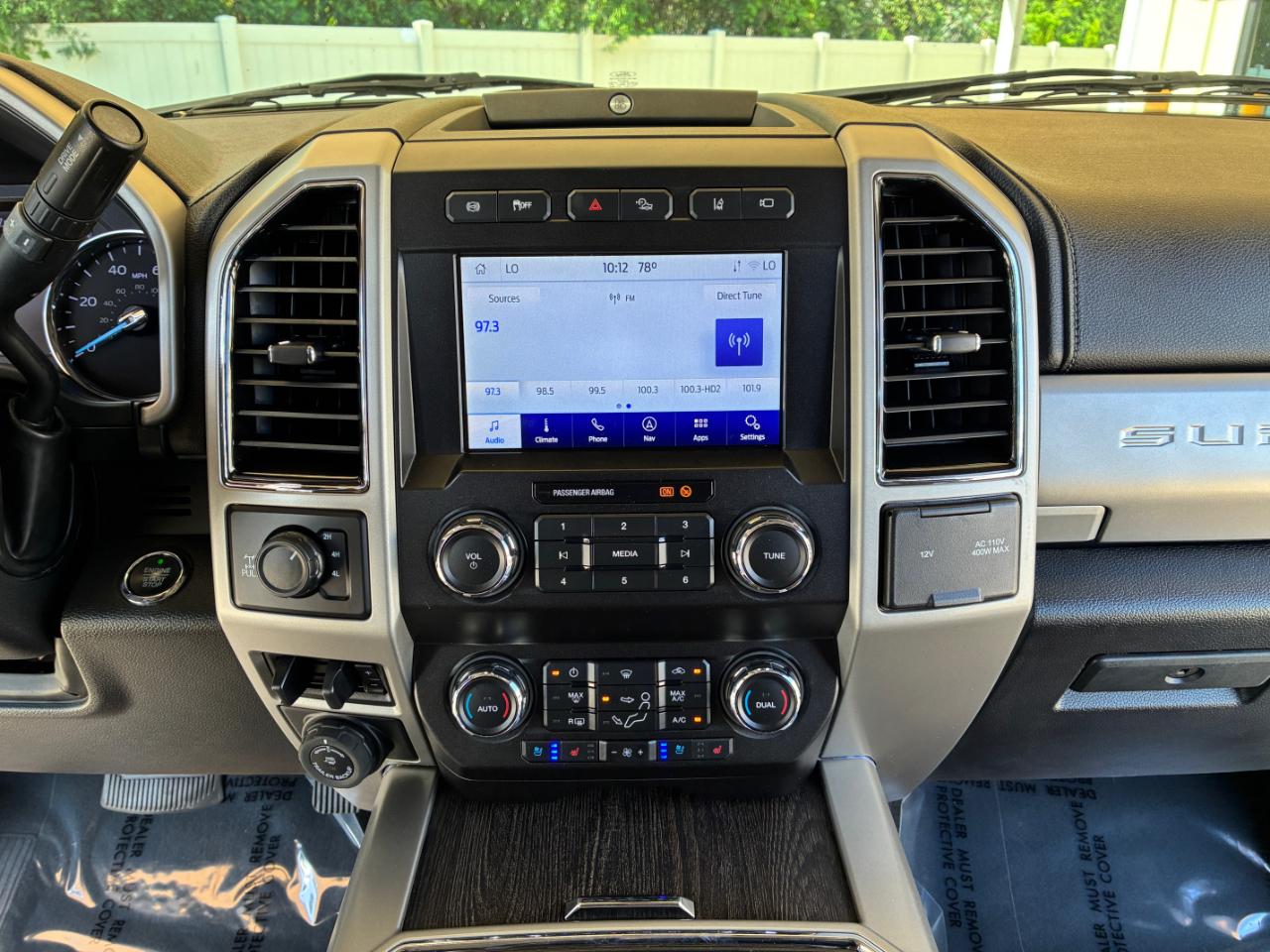 Ford F-250 SD Lariat 2021