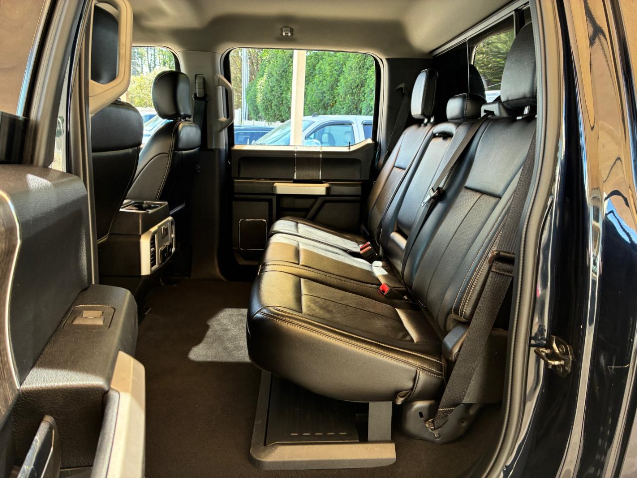 Ford F-250 SD Lariat 2021