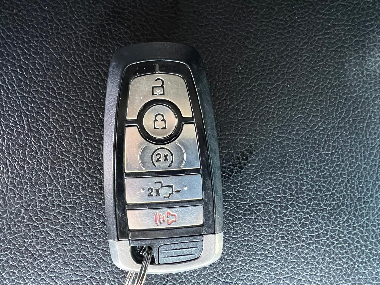 Ford F-250 SD Lariat 2021