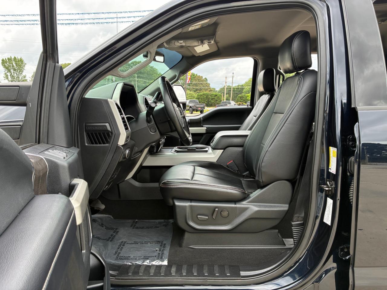 Ford F-250 SD Lariat 2021