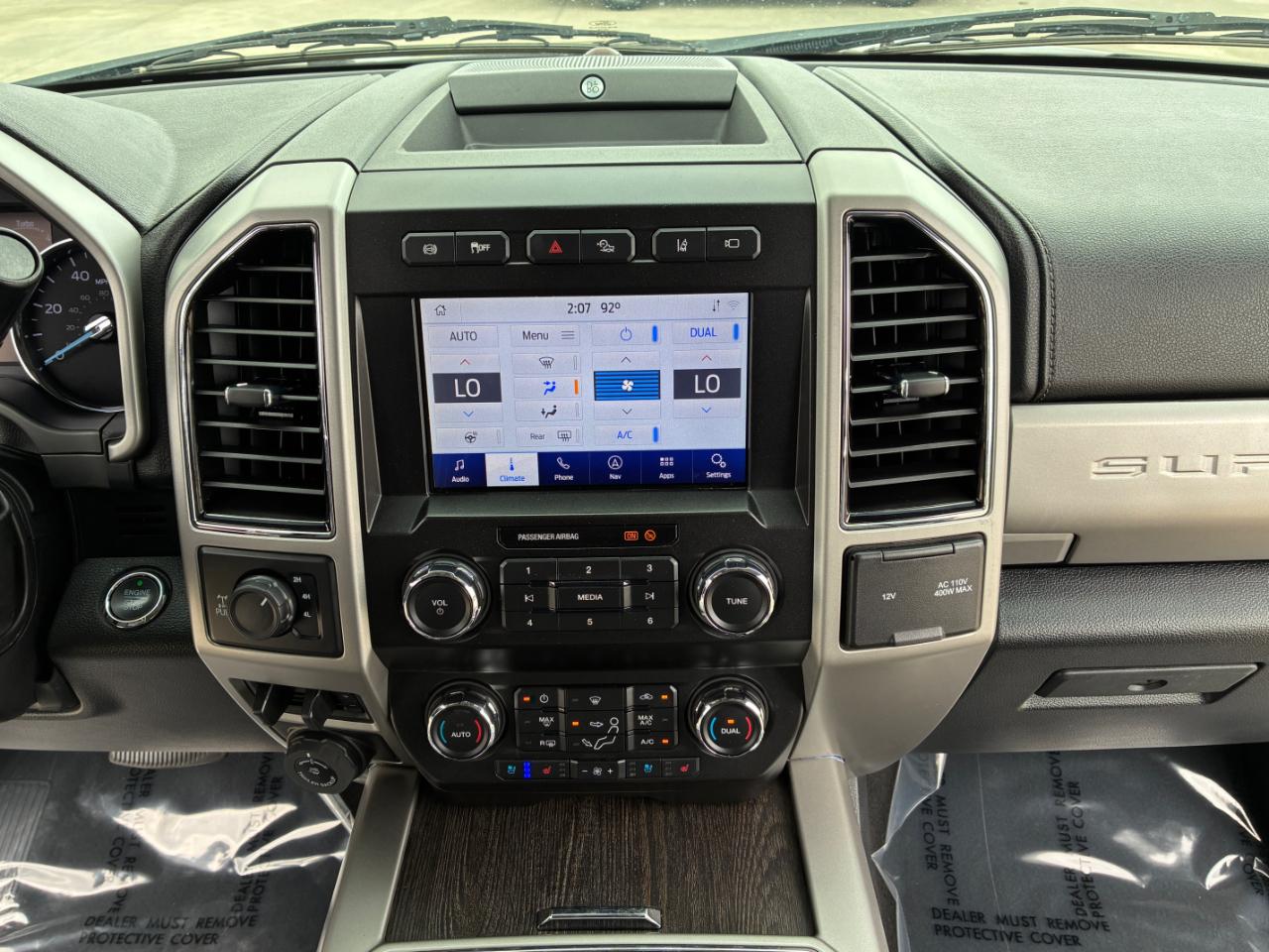 Ford F-250 SD Lariat 2021