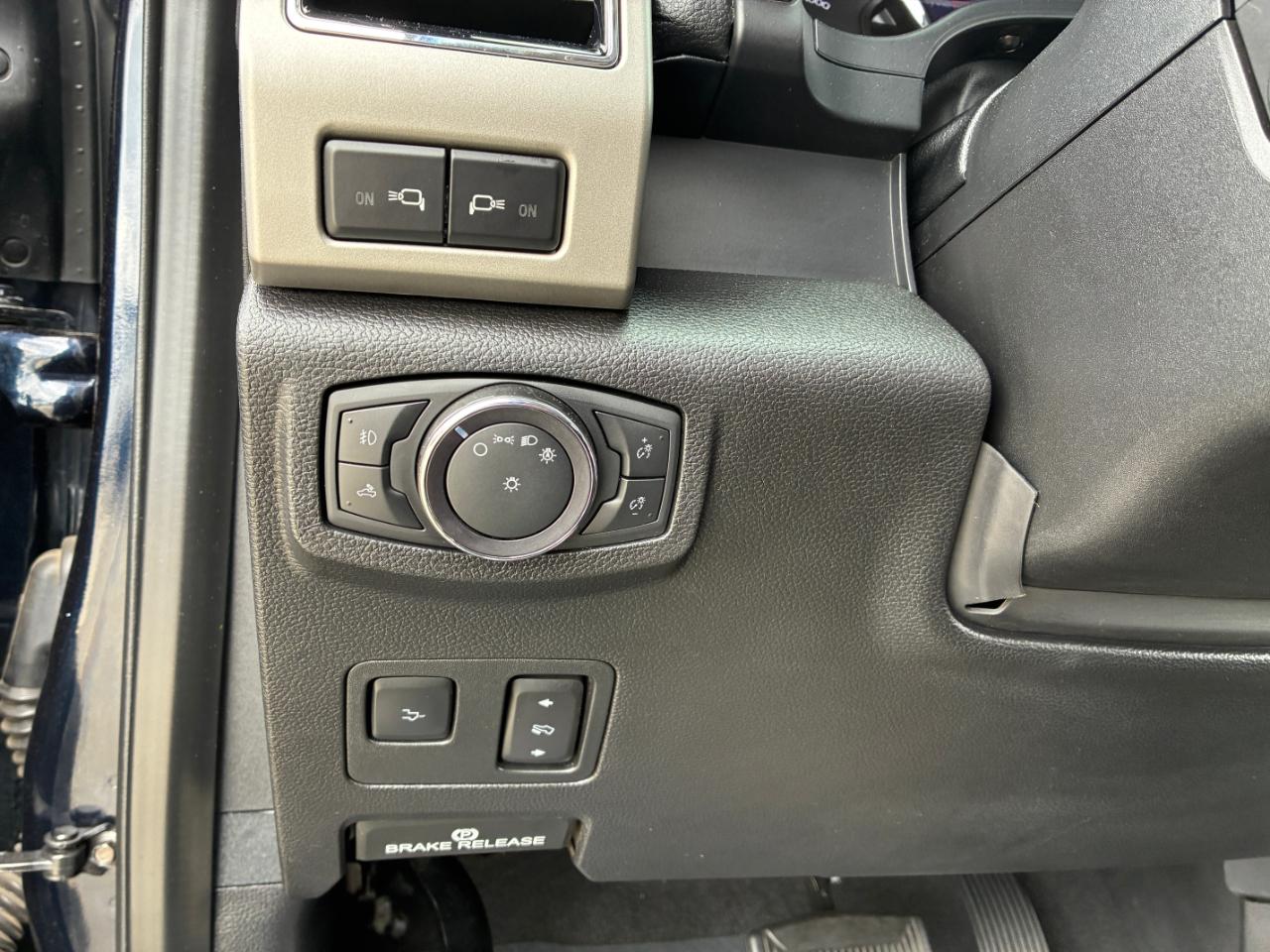 Ford F-250 SD Lariat 2021