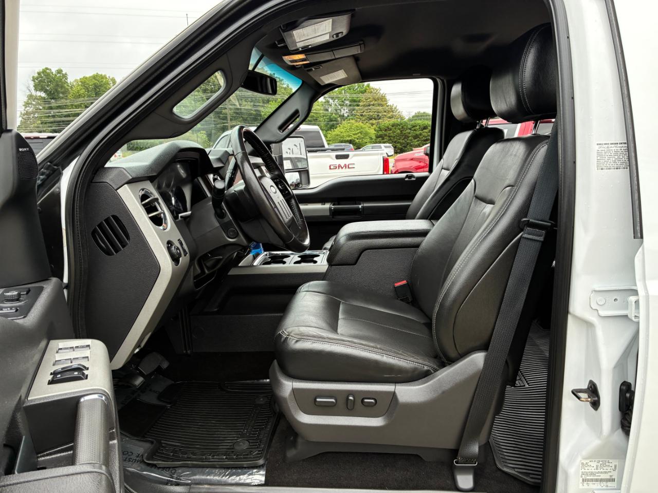 Ford F-350 SD Lariat 2016