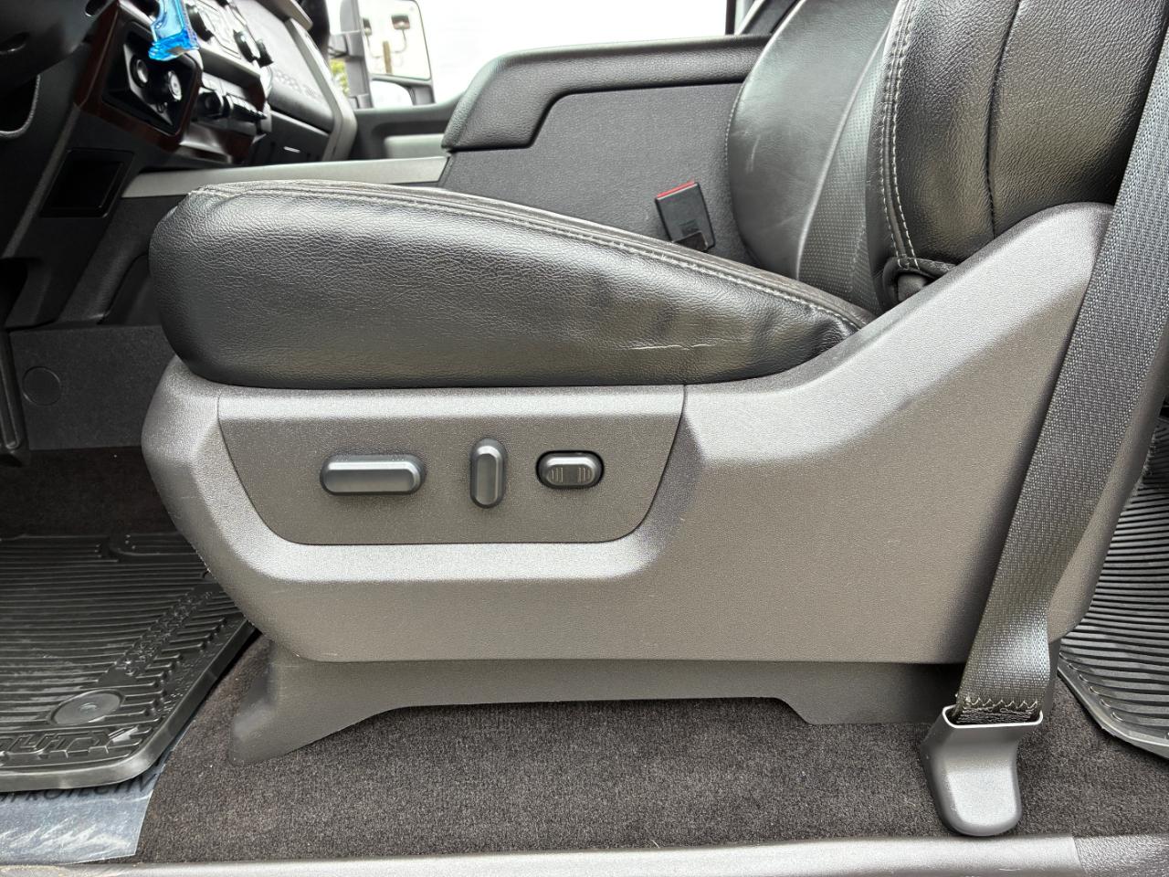 Ford F-350 SD Lariat 2016