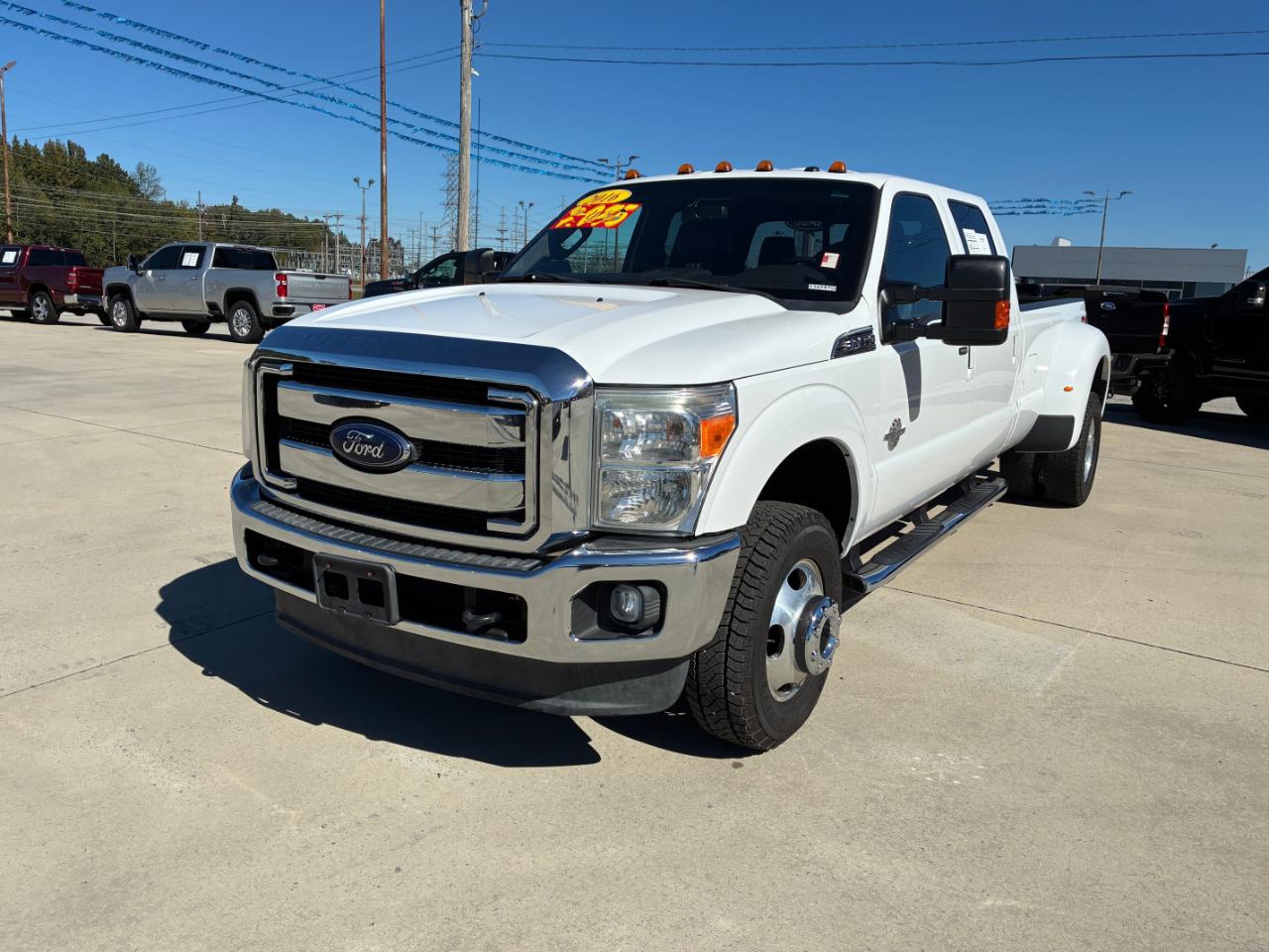 Ford F-350 SD Lariat 2016