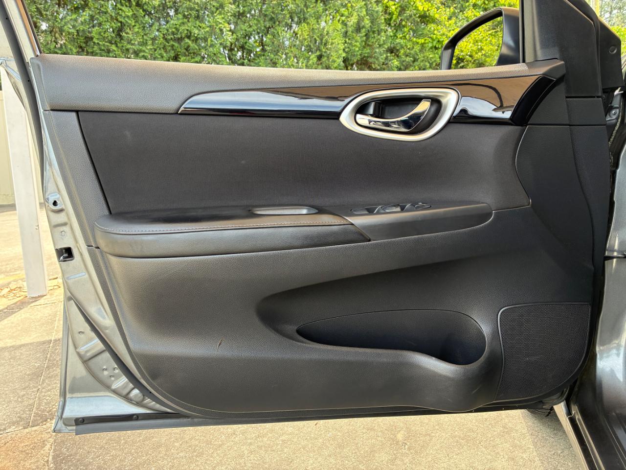 Nissan Sentra  2019