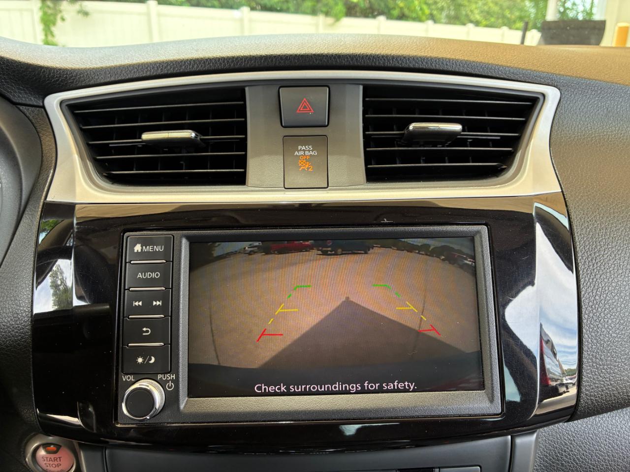Nissan Sentra  2019